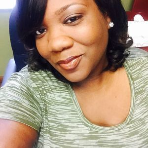 Meet your Posher, Angelica